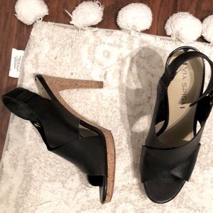 Sz8.5 Via Spiga leather sandals